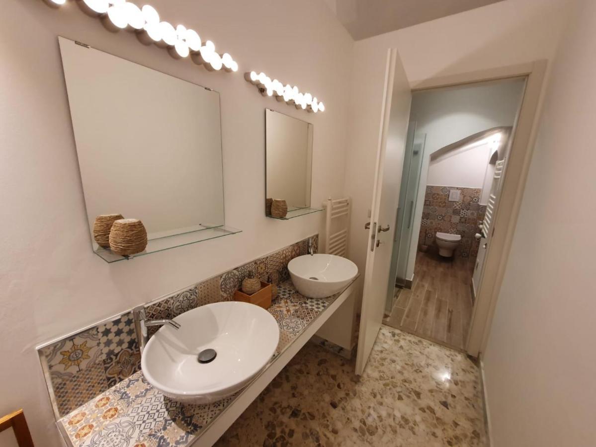 콘베르사노 Stella Maris B&B 외부 사진